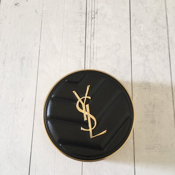 Yves Saint Laurent Leather Cushion Bb Cream - Picture 3 of 7